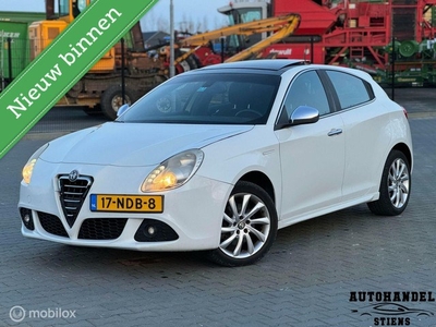 Alfa Romeo Giulietta 1.4 T Distinctive INCL nieuwe apk