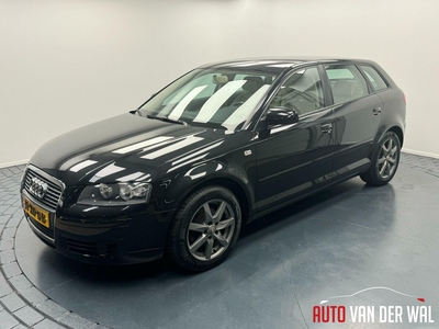 AUDI A3 Sportback 1.6i Automaat-Navigatie-Cr.contr-Clima-Lm16