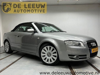 Audi A4 Cabriolet 3.0 V6 Exclusive Xenon Facelift !