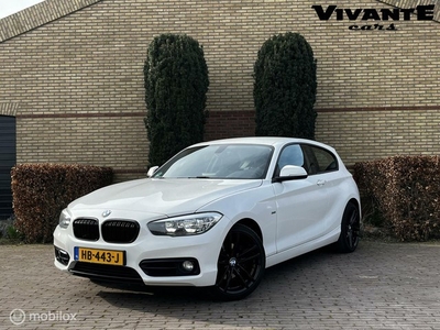 BMW 1-serie 120i Sport, Automaat Cruise Navi