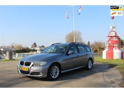 BMW 3-serie Touring 320i *Pano *Leer *Navi *Xenon *Trekhaak