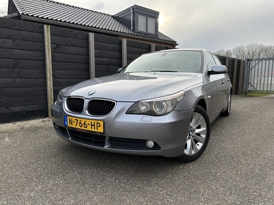 BMW 5 Serie 520i Erg netjes (bj 2004)