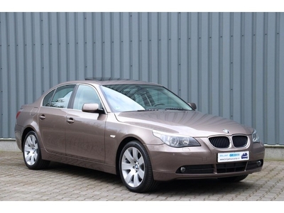 BMW 5-serie 520i EXECUTIVE *72.768KM.!*