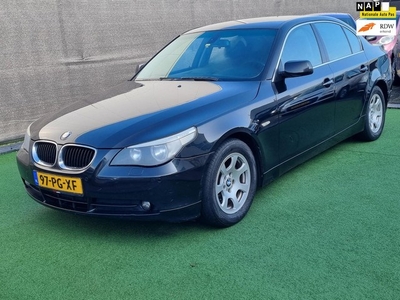 BMW 5-serie 520i Executive AUTOMAAT!