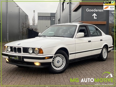 BMW 5-serie 525i E34 LEES DE ADVERTENTIE EVEN GOED!!!!