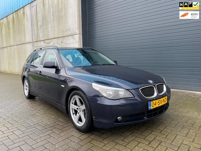 BMW 5-serie Touring 523i Executive AUT NAVI PDC APK 2006