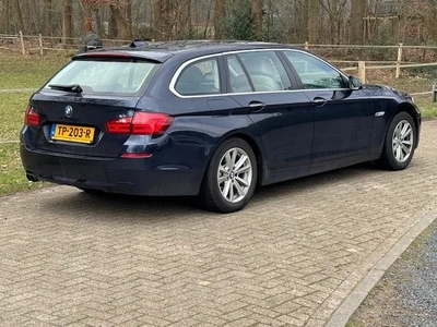 BMW 5-serie Touring 528xi High Executive BOMVOL MOTOR