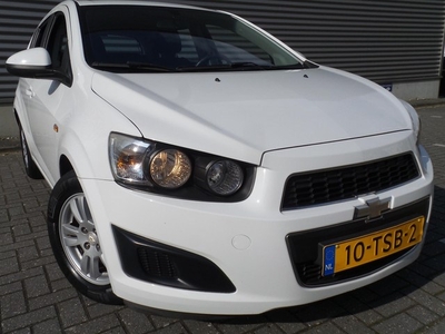 Chevrolet Aveo 1.4 LT **OUTLET ACTIE MET BOVAG**