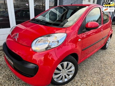 Citroen C1 1.0-12V AUTOMAAT MET WEINIG KILOMETERS EN AIRCO