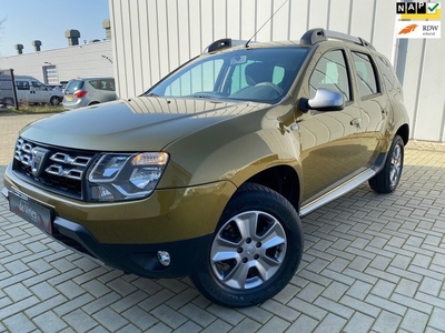 Dacia DUSTER 1.6 SCe 4x2 Airco / Navi / Cruise / Trekhaak /