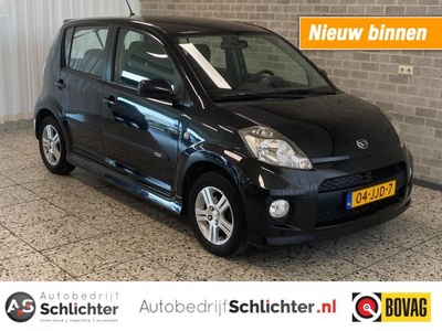 Daihatsu Sirion 1.3 Sport Trekhaak/Airco/LM-velgen/C.V./Mistlampen/Achterspoiler