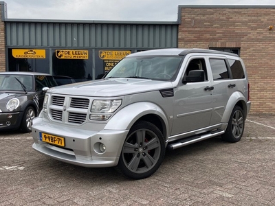 Dodge Nitro 4.0 V6 R/T Leverbaar op grijs of geel kenteken !