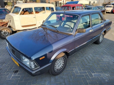 Fiat 132 ARGENTA 120 I.E 4 deurs bj 1984 stuurbekrachtiging