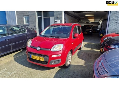 Fiat Panda 0.9 TwinAir Lounge Dealer Onderhouden