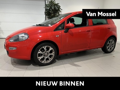 Fiat Punto Evo 0.9 TwinAir Sempre | Climate control | Cruise control | Parkeersensoren | Elektrische ramen | Budget |