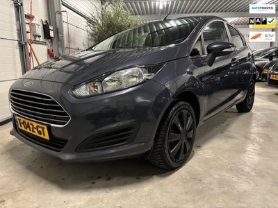 Ford FIESTA 1.0 EcoBoost Stoelverwarming December 2013