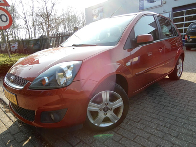 Ford Fiesta 1.4-16V Futura 5 deurs