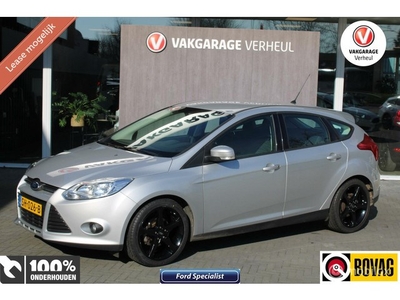 Ford Focus 1.0 EcoBoost Titanium125Pk5DrsBoekjes