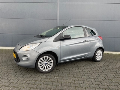 Ford Ka 1.2 Titanium airco / lm velgen / mistlampen