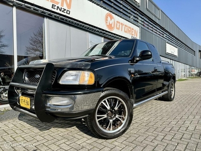 Ford USA F150 5.4 V8 aut. 4x4 weinig km ORIG NL YOUNGTIMER