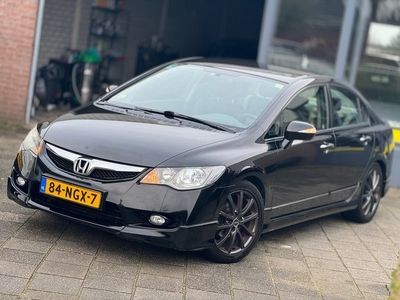 Honda Civic 1.3 Hybrid Elegance Ecc/Lmv/Pdc/Dealer O.H.