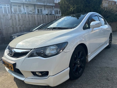 Honda Civic 1.3 Hybrid Leder Cruise Navi Clima PDC LMV