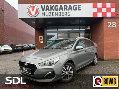 Hyundai i30 Wagon 1.0 T-GDI Premium // APPLE-ANDROID AUTO // CAMERA + SENSOREN // KEYLESS // CRUISE // CLIMA // STUUR+STOELVERWARMING //