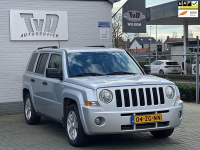 Jeep Patriot 2.4 Limited 4x4 Airco Cruise Leder Goed