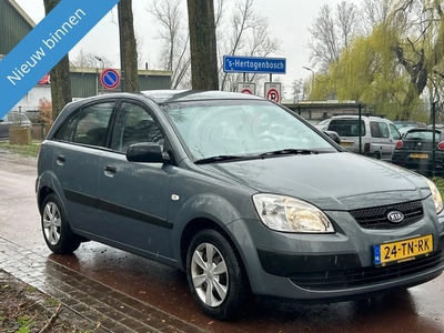 Kia Rio 1.4 X-pect 5DEURS!ZUINIG!MOOIE AUTO! (bj 2006)