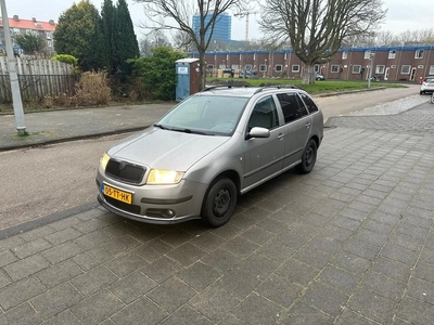 Škoda Fabia Combi 1.9 TDI 74kw Spirit+ Airco Cruise Trekhaak