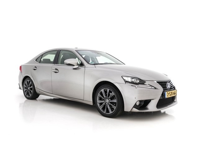 Lexus IS 300h 25th Edition Aut. *PANO XENON