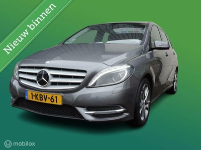 Mercedes B-klasse 180 Ambition,Automaat,Xenon,17inch,NL