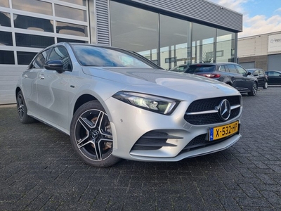 Mercedes-Benz A-Klasse 250 e AUTOM AMG NIGHT SFEER LED