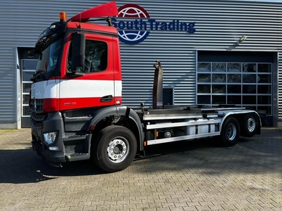 Mercedes-Benz AROCS 2842 6X2 EURO6 (bj 2014, automaat)