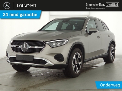 Mercedes-Benz GLC 300 e 4M Plug-In Hybride Limited | Panorama Schuif / Kanteldak | Memory stoelen voor | Stuurverwarming | Elek achterklep | Inclusief 24 maanden MB Certified garantie voor Europa.