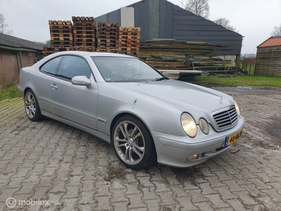 Mercedes CLK-klasse Coupé 200 K. Avantgarde Airco