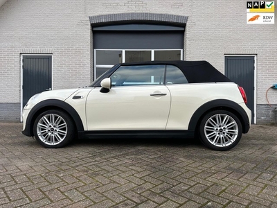 Mini Cabrio 1.5 Cooper Chili automaat