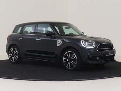 MINI Countryman 2.0 Cooper S E ALL4 NIEUW MODEL PANORAMADAK JOHN COOPER WORKS AERODYNAMICASET HARMAN KARDON NAVIGATIE CAMERA ADAPTIVE CRUISE