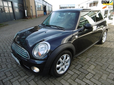 MINI MINI 1.6 Cooper 120pk Airco Onderhoudshistorie APK 2025