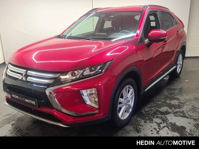 Mitsubishi Eclipse Cross 1.5 DI-T First Edition Achteruitrijcamera | Climate control | Trekhaak | Stoelverwarming