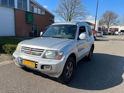 Mitsubishi Pajero 3.2 Di-D GLS HR