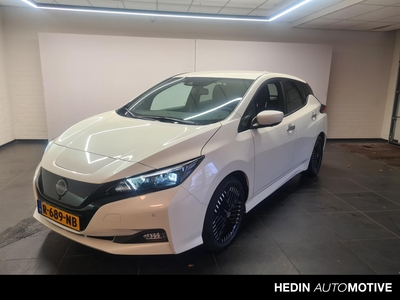 NISSAN LEAF N-Connecta 40 kWh | € 2000,- Subsidie Navigatie | Climate control | L.m. Velgen | 360 gr Camera