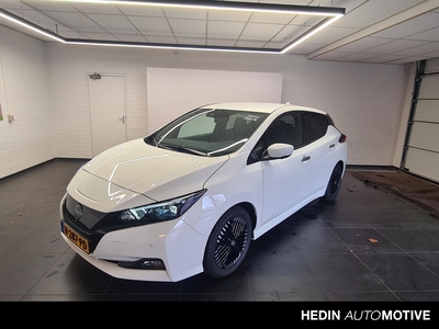 NISSAN LEAF Tekna 39 kWh | € 2000,- Subsidie Navigatie | Bose Radio | Climate control | Stoelverwarming