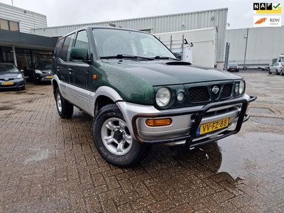 Nissan Terrano ll 2.7 TDi SR B-stijl 4x4 Grijs kenteken