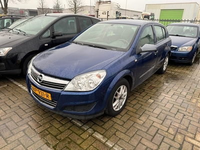 Opel Astra 1.4 Selection 5 deurs Airco