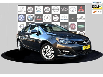 Opel Astra 1.4 Turbo Design Edition Dealer onderhouden_NAP