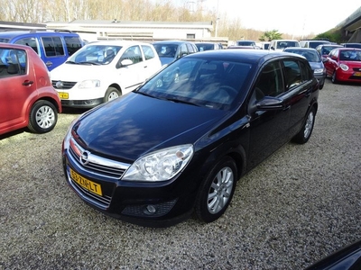 Opel Astra 1.6 Temptation automaat airco cruise control