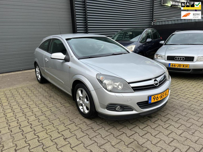 Opel Astra GTC 1.6 Enjoy AIRCO