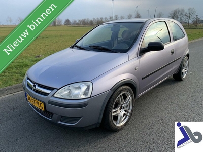 Opel Corsa 1.2 3e eigenaar, APK 11-3-2025,Lichtmetaal,Inruil