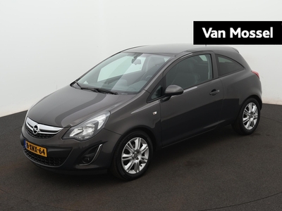 OPEL CORSA 1.4-16V BlitZ | Navigatie | Stoelverwarming | Parkeersensoren